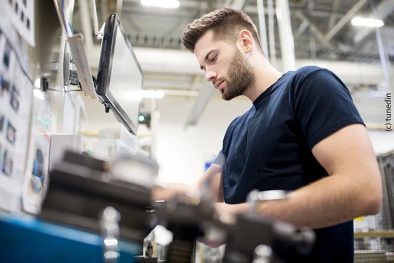 werkstatt_mitarbeiter